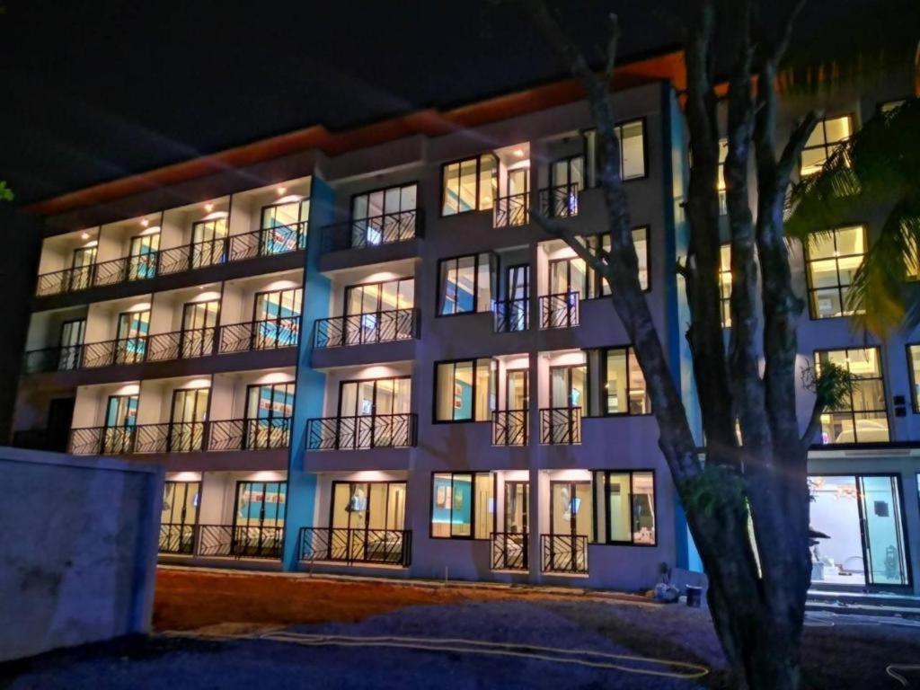 Seesea Resort Satun Buitenkant foto