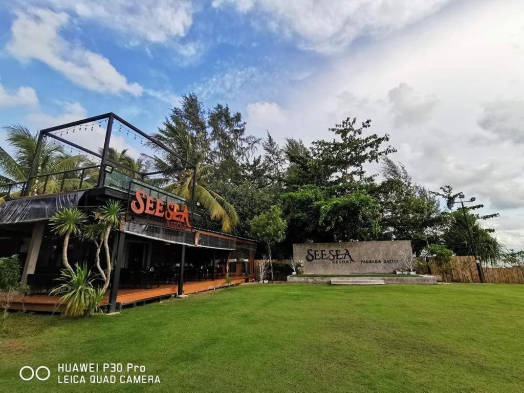 Seesea Resort Satun Buitenkant foto